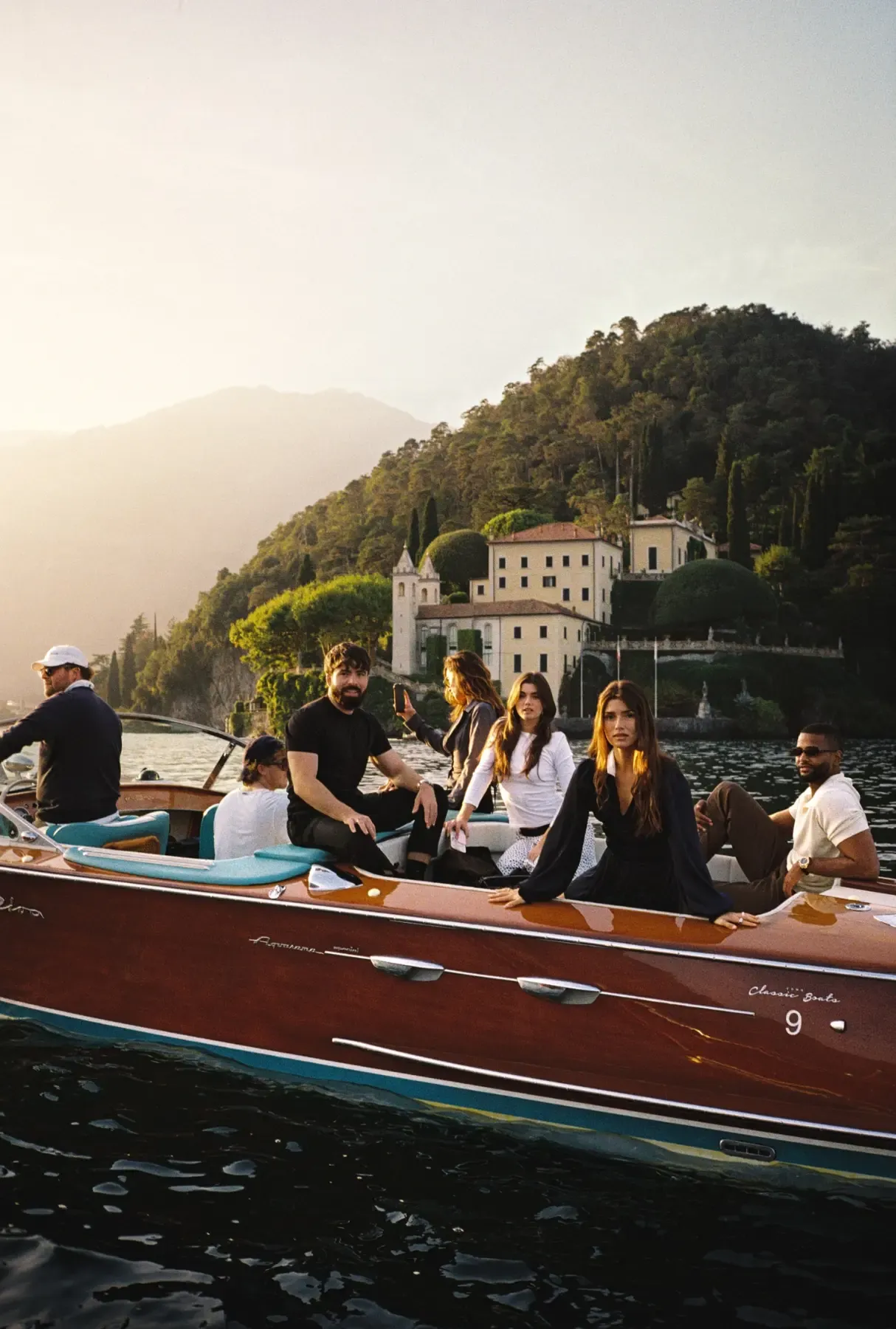 Guests arriving by boat on Lake Como